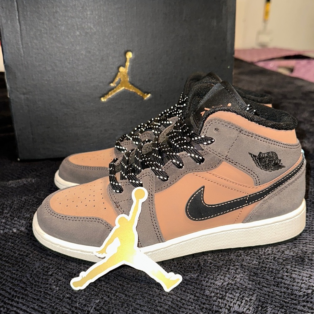 Air Jordan 1